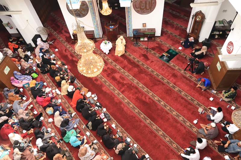Masjid Cut Meutia Jakarta