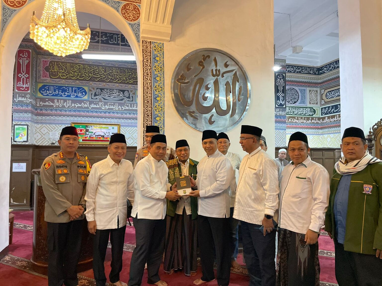 subuh keliling polda metro jaya