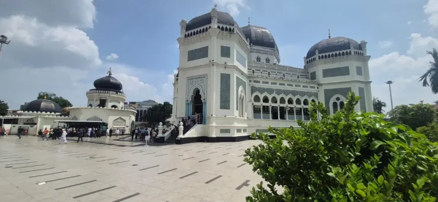 Masjid Raya Al-Mashun